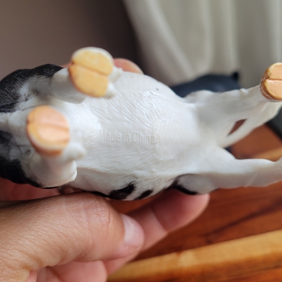 Lot of 3 Sturdy Animal Cow/ Black/Brown Bear Moon Bear WS Grizzly Bear 2005/2017 - Picture 8 of 12